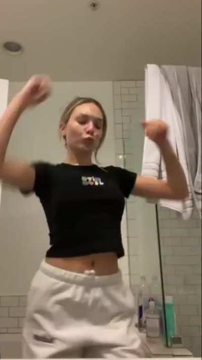 MZ MOVES <3