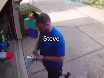 Steve thinks he&rsquo;s Super Bad Mario