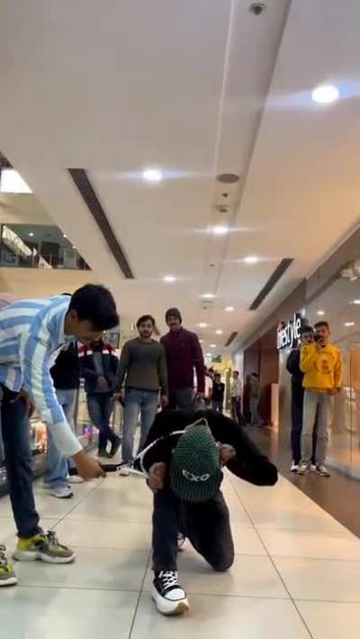 Dude compressed himself like a rubber