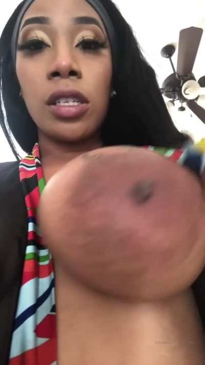 Them areolas 😍