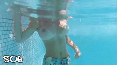 Slow Motion Buoyancy