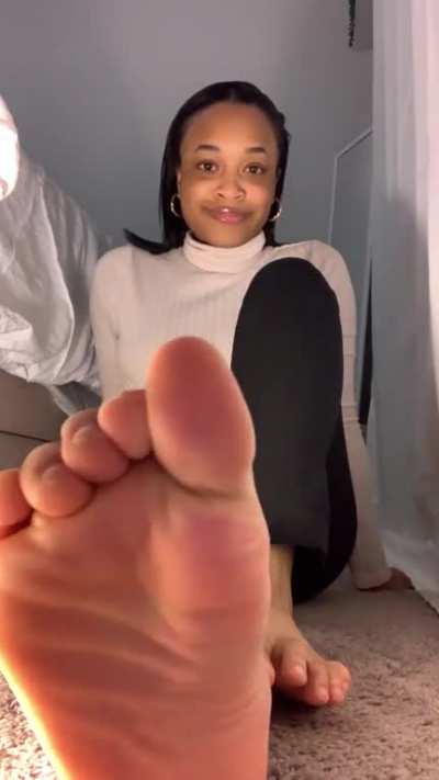 Get on your knees &amp;amp; find out how good my feet taste after work