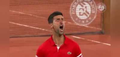 Djokovic Roars! Absolutely love this guy!