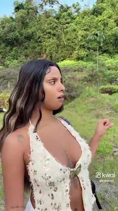 Kesia Lins