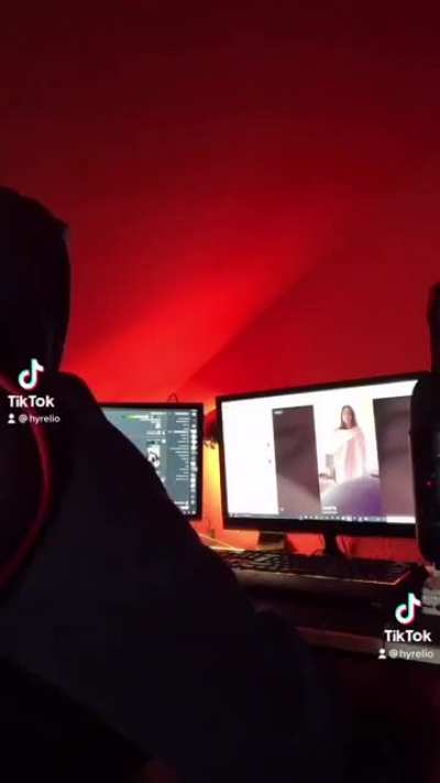 :(((