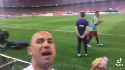 Messirve 😎😎