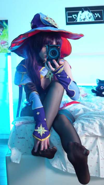 Mona [Genshin Impact] (by Tulpina)