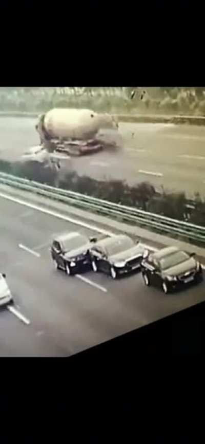 thank god sheeps are fine..
