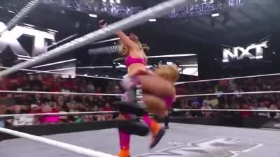 Tatum &amp;amp; Izzi team up with Lola vs Fatal Influence! (NXT - 11/4/25)