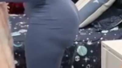 🍑 From All Angles