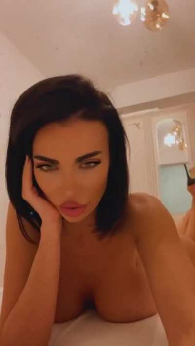 Babe!My tits isn't going to suck itself!What are you waiting for?