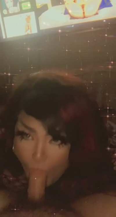 Str8 hung cock is my absolute favorite to suck the cum out of 🤤