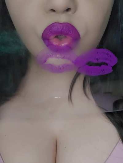 💜Purple kisses 💜