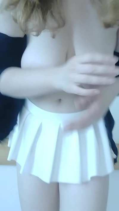 Black tops can't be trusted!