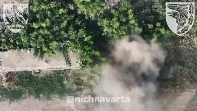 Russian soldier sent flying by a FPV munition in Donetsk region