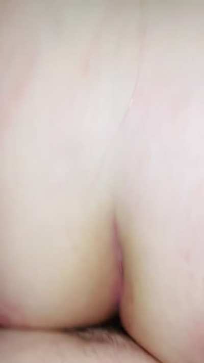 Got spanked and fucked hard in my backseat last night 🥰 I’m such a lucky girl 💦(Part 1)