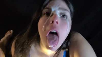 [reddit] need a bud to help me spray my load right now