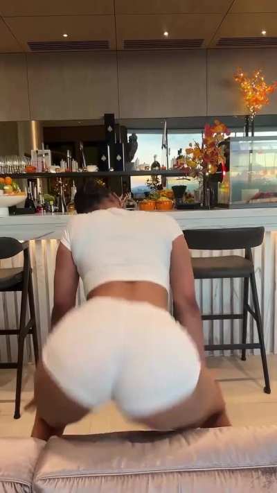 Megan Thee Stallion Slow-Mo IG Twerk