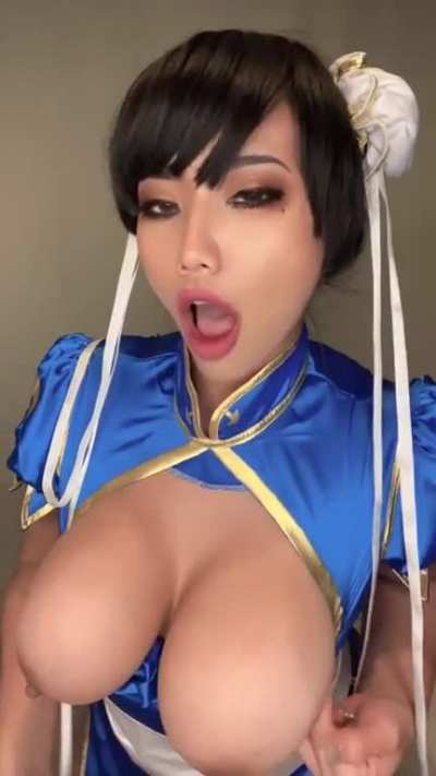 Cosplay girls hit different&eth;&deg;u/Ariababeboobs