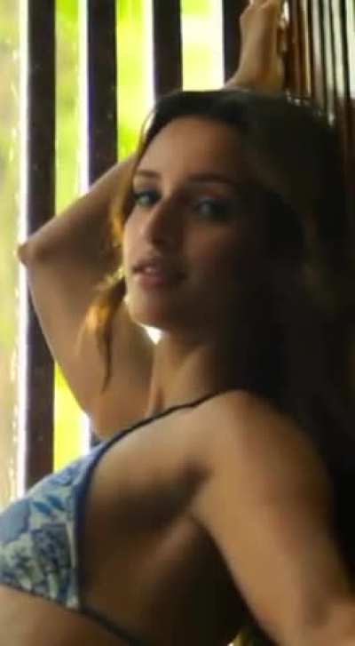 Tripti dimri 