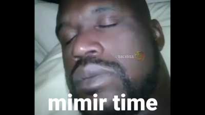 😴