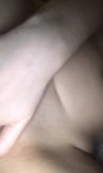 Rubbing my tits and pussy for reddit 🥰