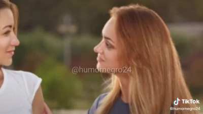 Las pibas cuando se quema un bosque... Los pibes