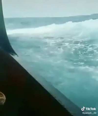 Por isso que n&atilde;o gosto do mar