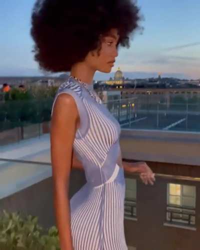 Ble&Igrave;snya Minher (Vogue Magazine Model - Angola)