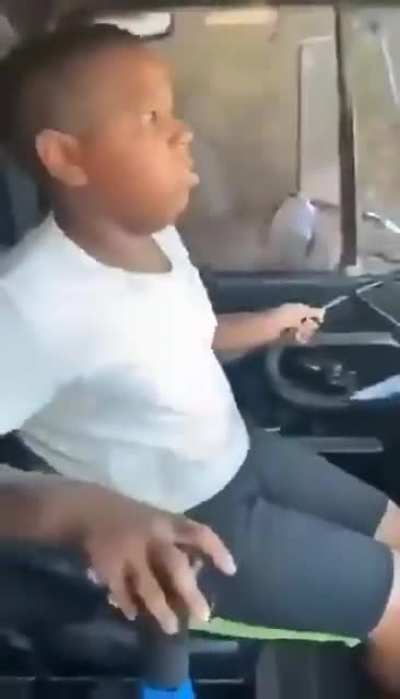 CHAMAAAA