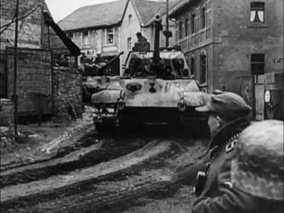 K&ouml;nigstiger tanks of Schwere SS-Panzerabteilung 501 in Belgium in December 1944