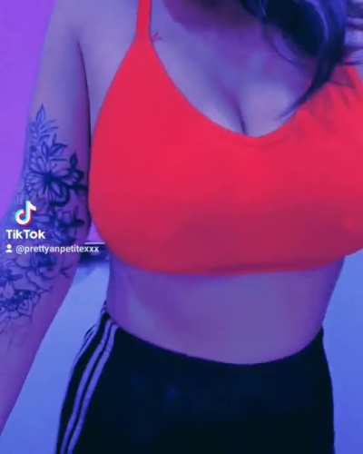 Would you date a 30 year old MILF?