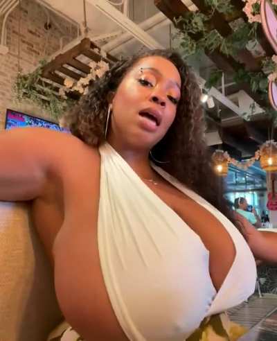 huge tit nipslip