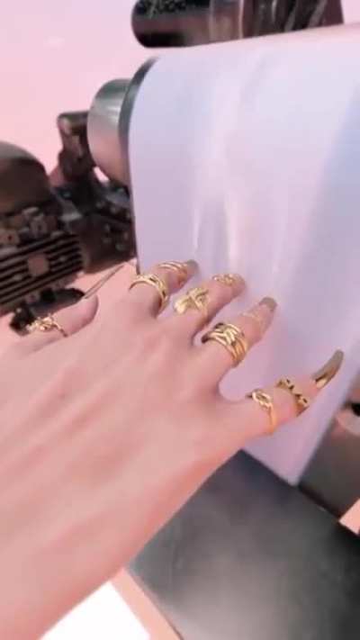 Manicure