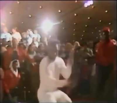 Mike Tyson&rsquo;s Jumping Rope Squat