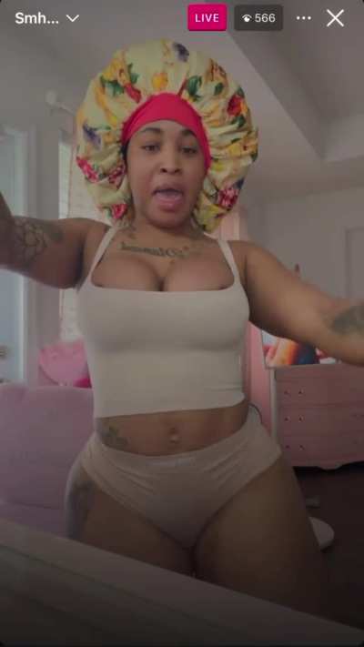(@dam<wbr>ndime<wbr>racks<wbr>) nip slip & twerk on IG Live 1/22/25