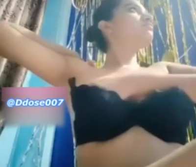 🥵New KAPIL SHARMA SHOW Most Demanded Viral Girl Exclusive T0pless Video (Full Face)!! Don't Miss 2 Video's🤤😋😍
