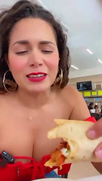 Brenda catalan