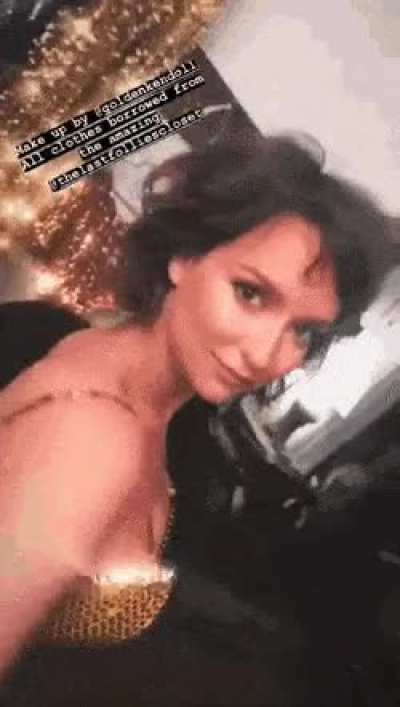 Milana Vayntrub