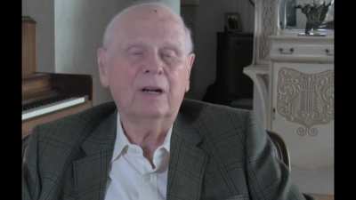 Former Canadian Minister of Defense on extraterrestrial contact