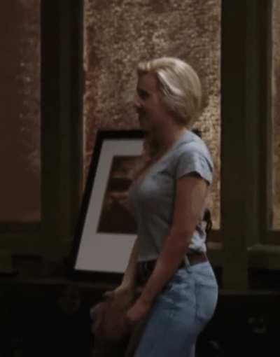 Scarlett johansson