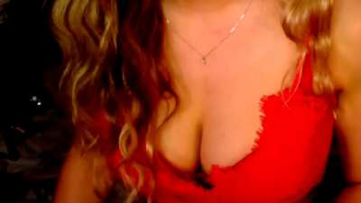 Scottish Murmurs deep cleavage