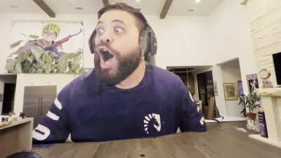 I made a giant cutout of hungrybox in my living