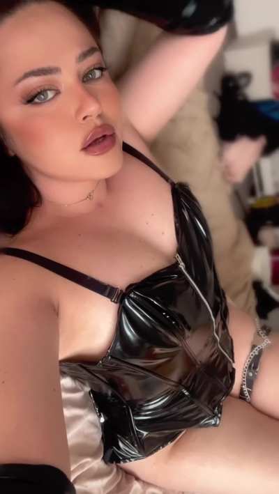 I don&rsquo;t even have to raise my voice. You should already know what I want. You&rsquo;re already obeying..