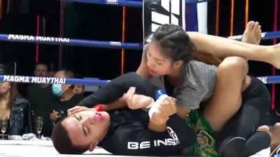 Male Vs Female BJJ - Prapassorn Thunyawanich