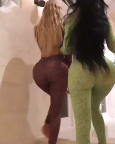 Kylie &amp;amp; Stassie