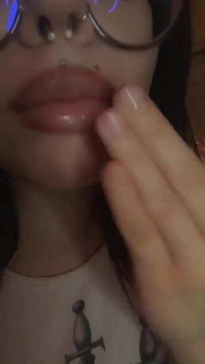 No more porn for you  ——  just mommy's⠀lips.  You're⠀so fucked ⠀in the head, ⠀gooner! ⠀🖤 ⠀⠀⠀⠀⠀⠀
