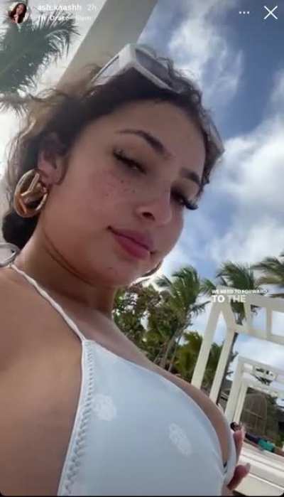 2/4