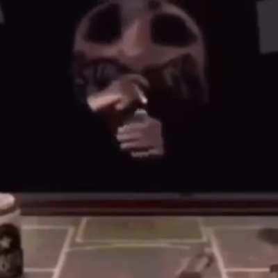 Can anyone turn this video into a gif?