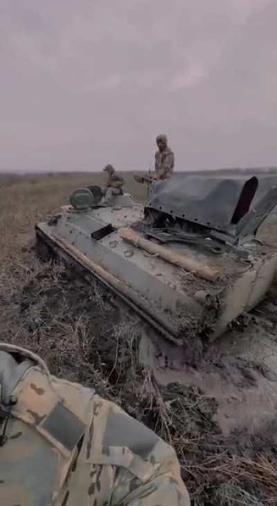 Ukrainian MTLB moving through mud. This is why there&rsquo;s no attacking in this weather